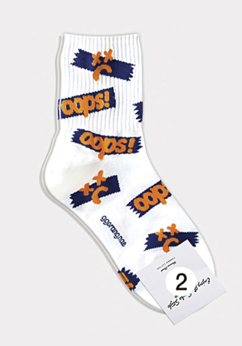 FASHION OOPS! SOCKS