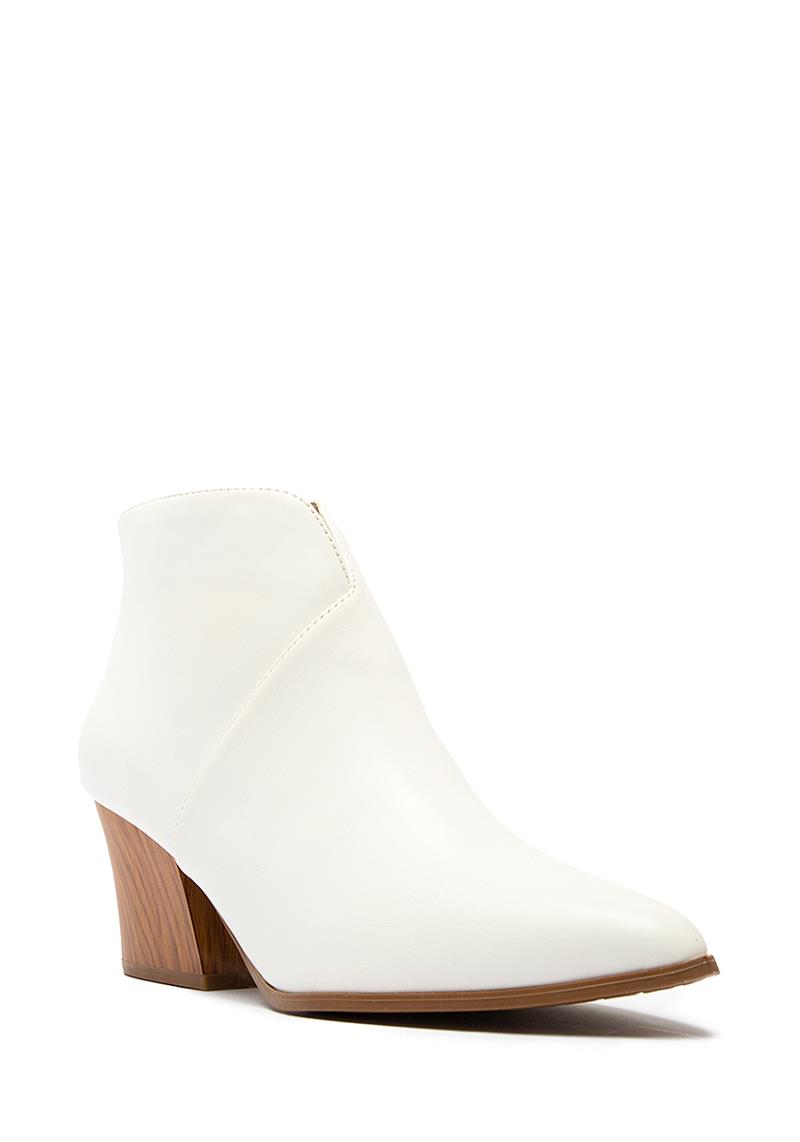 MODERN CHIC HEEL BOOTIE