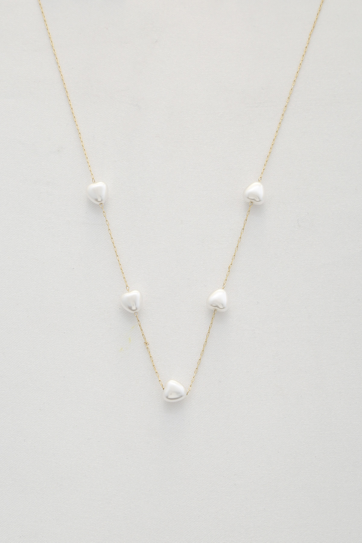 HEART SHAPE PEARL BEAD NECKLACE