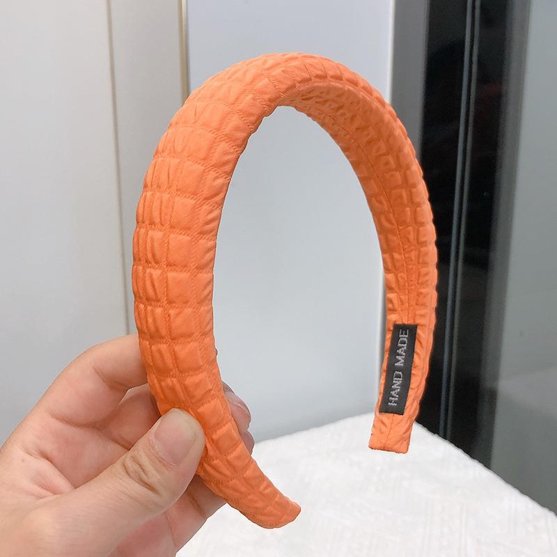 CHECKED EMBOSSING HEADBAND