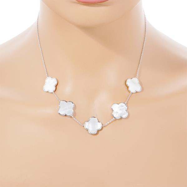 CLOVER CHARM STATION NECKLACE