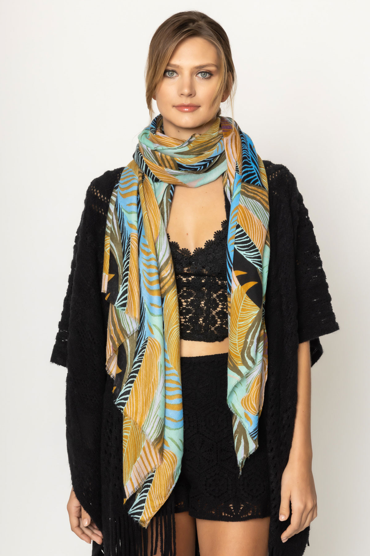 PALM LEAF PRINT SCARF