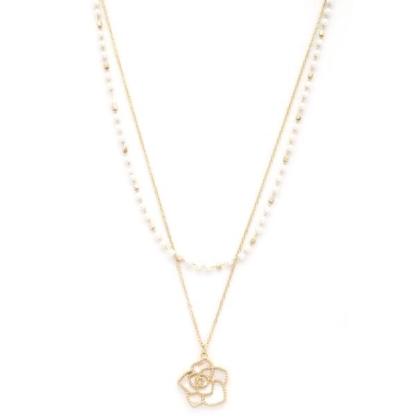 FLOWER PENDANT PEARL BEAD LAYERED NECKLACE