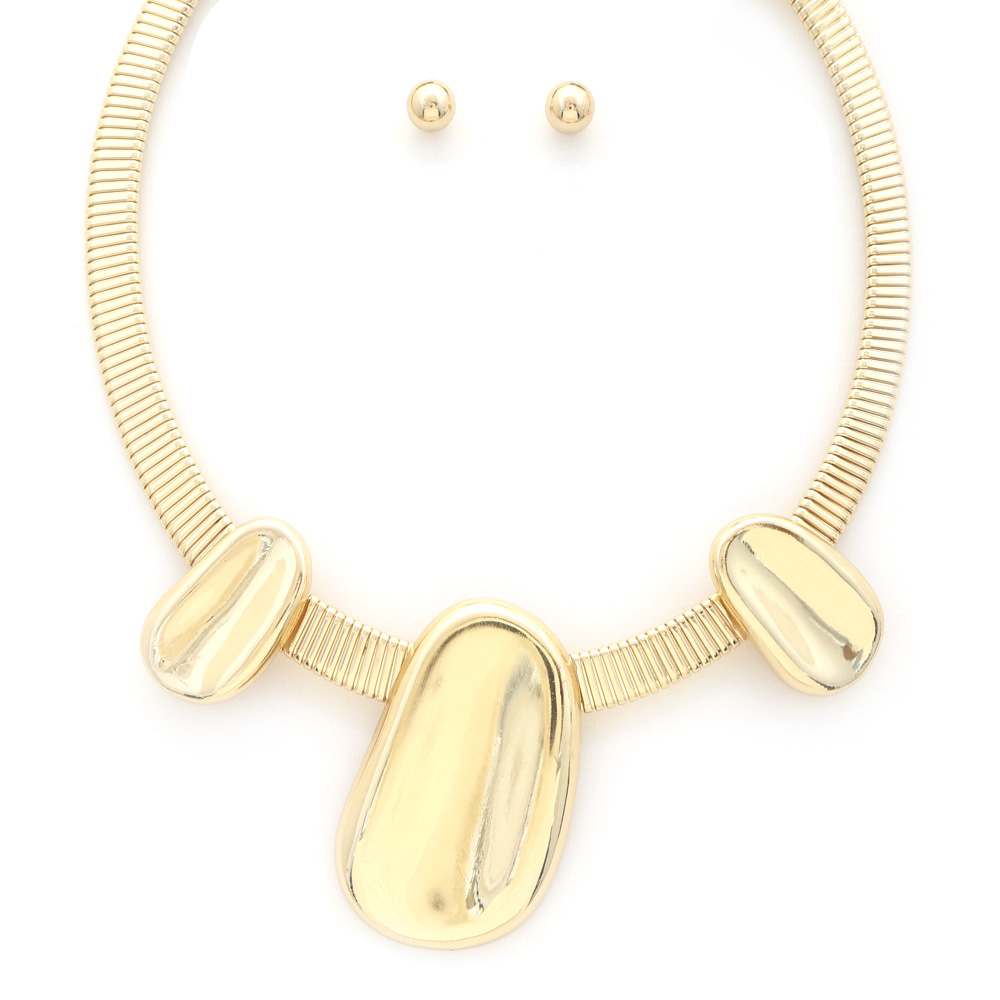 METAL NECKLACE