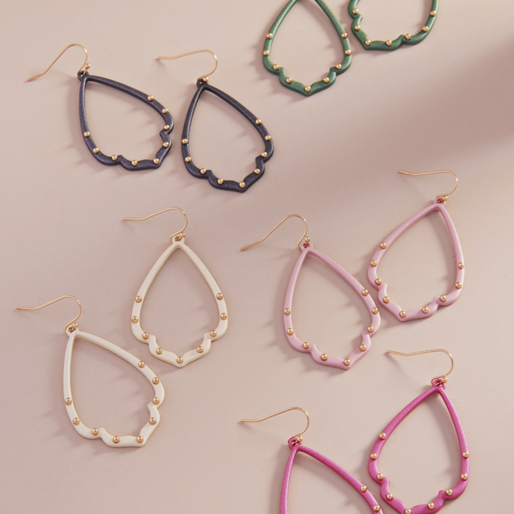 MATTE COLOR DANGLE EARRING