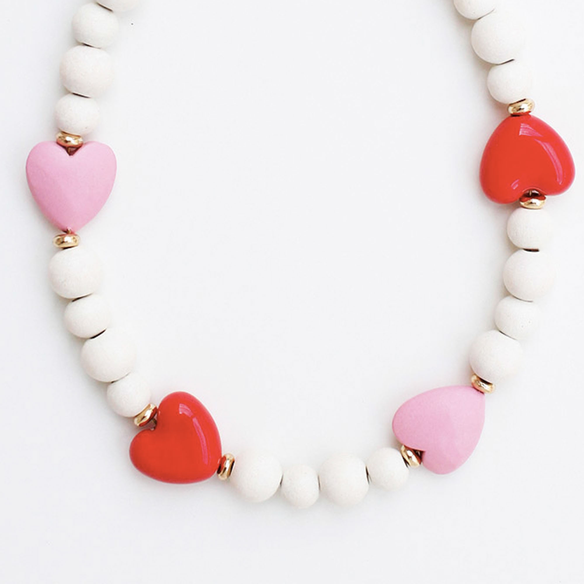 WOOD BALL BEAD HEART STATION NECKLACE
