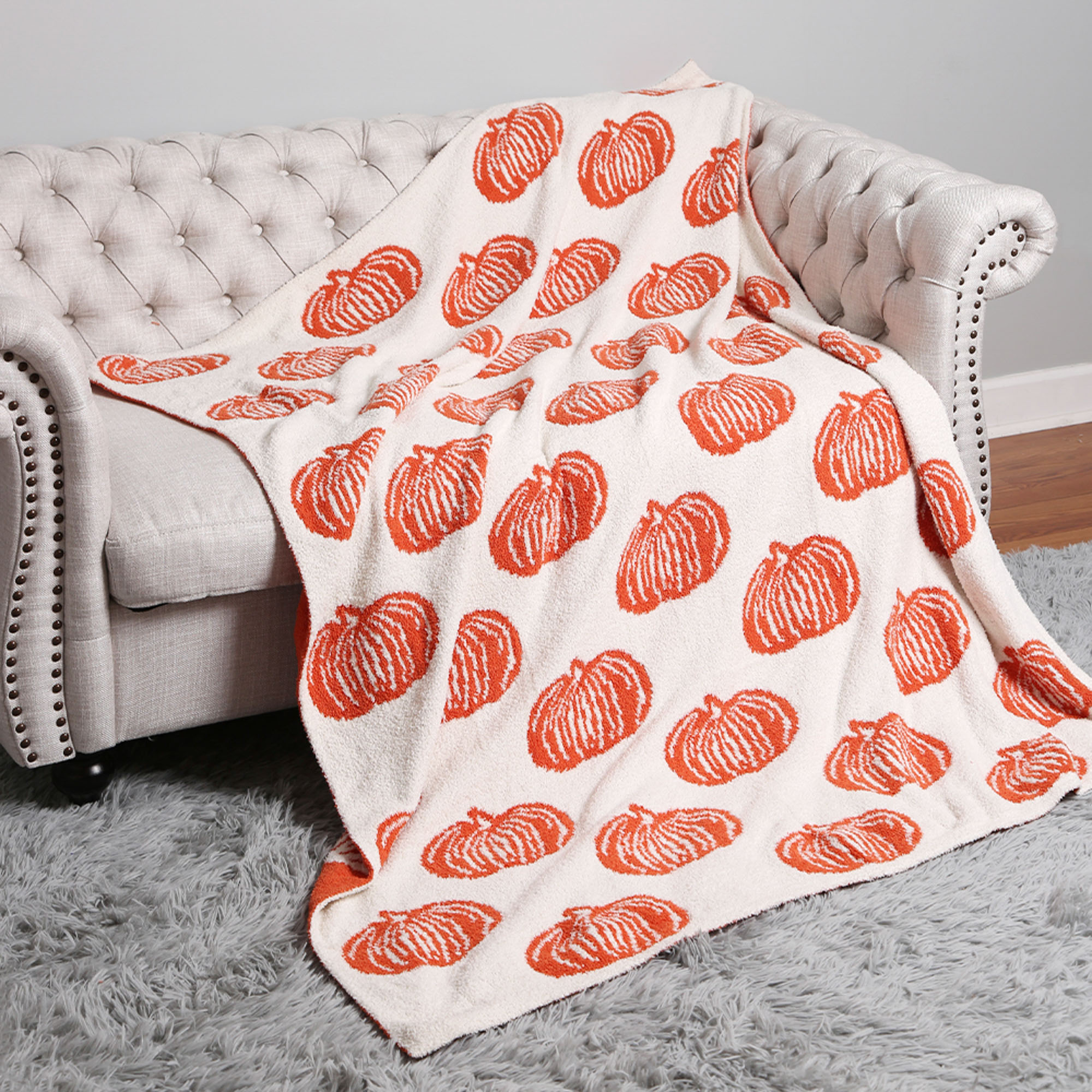PUMPKIN THROW BLANKET
