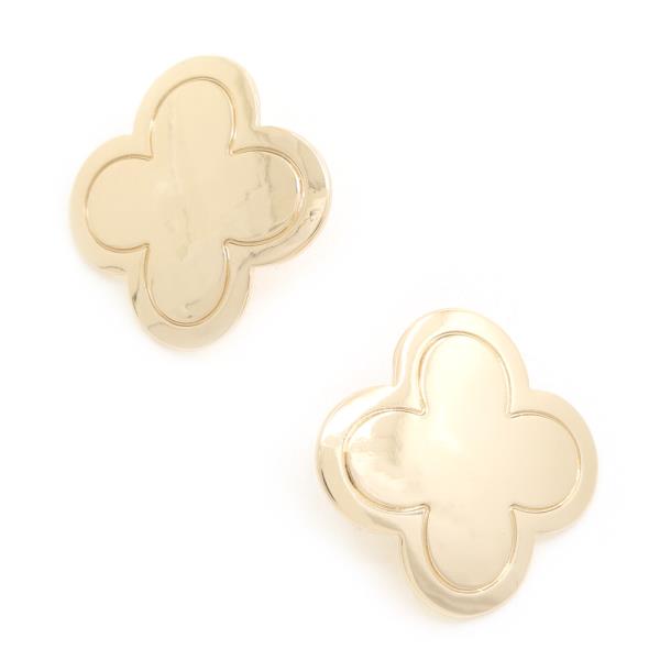MOROCCAN SHAPE METAL EARRING