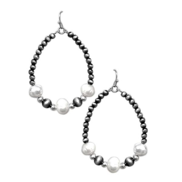 WESTERN NAVAJO PEARL BEAD TEARDROP EARRING