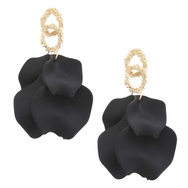 SODAJO PETAL OVAL LINK DANGLE EARRING
