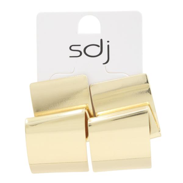 SODAJO BENT METAL EARRING
