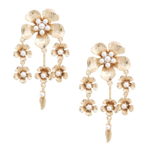 SODAJO FLOWER PEARL BEAD DANGLE EARRING